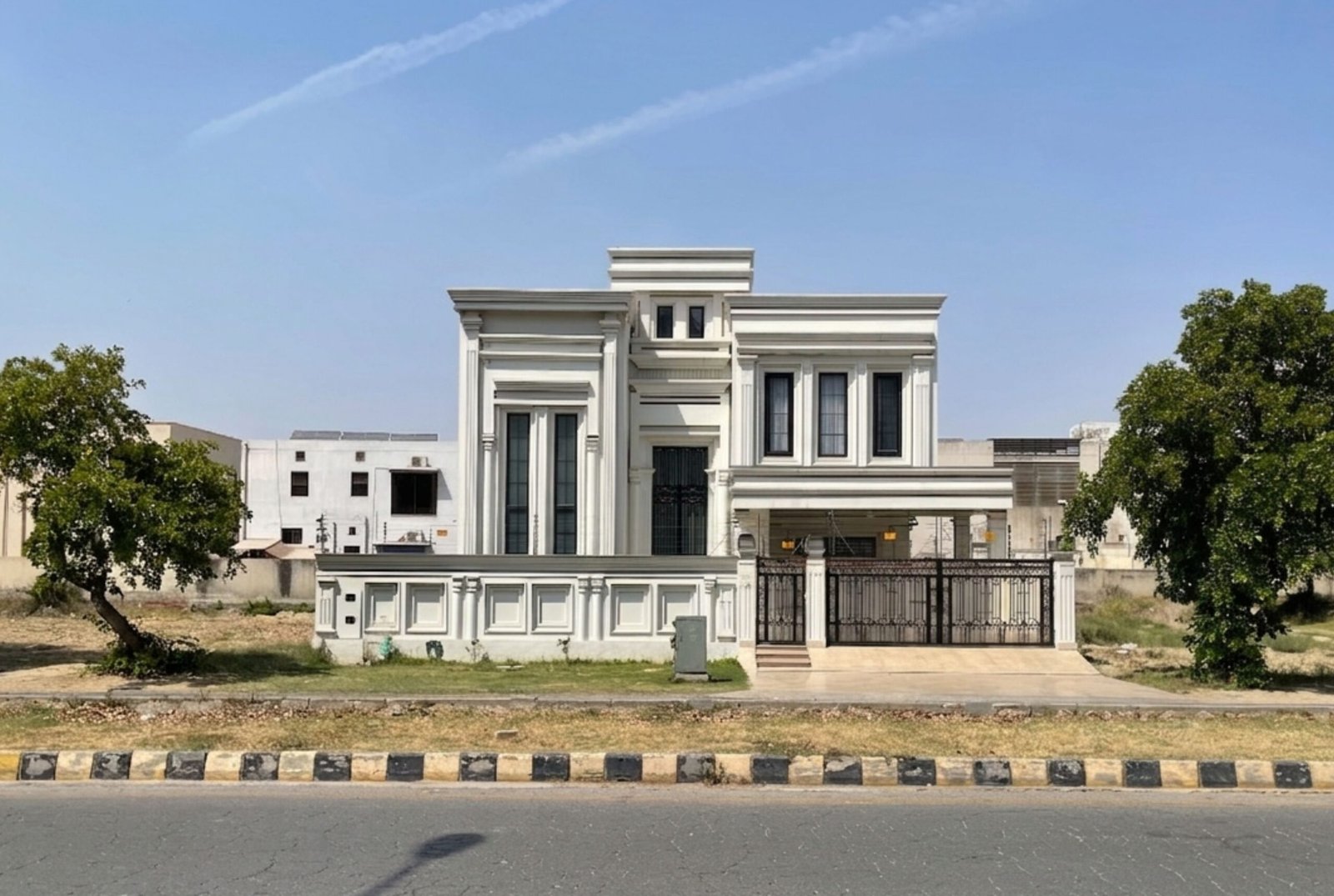 mr sikandar house by cubes construction